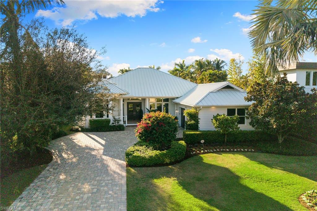 642 Bougainvillea RD