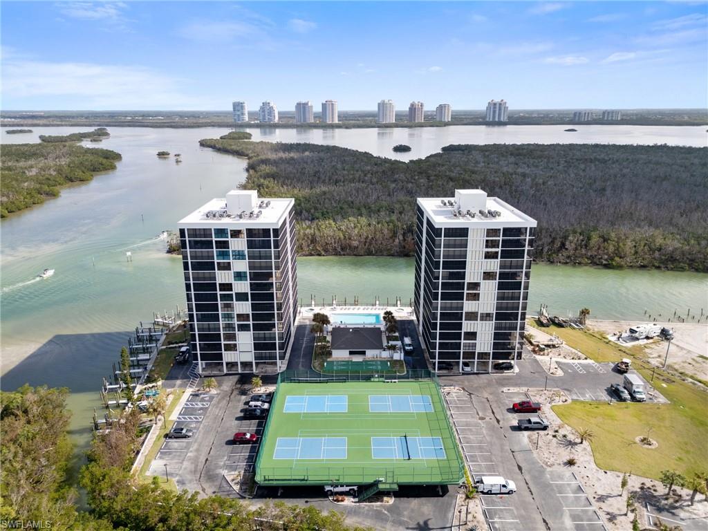 26225 Hickory BLVD Unit: PHB