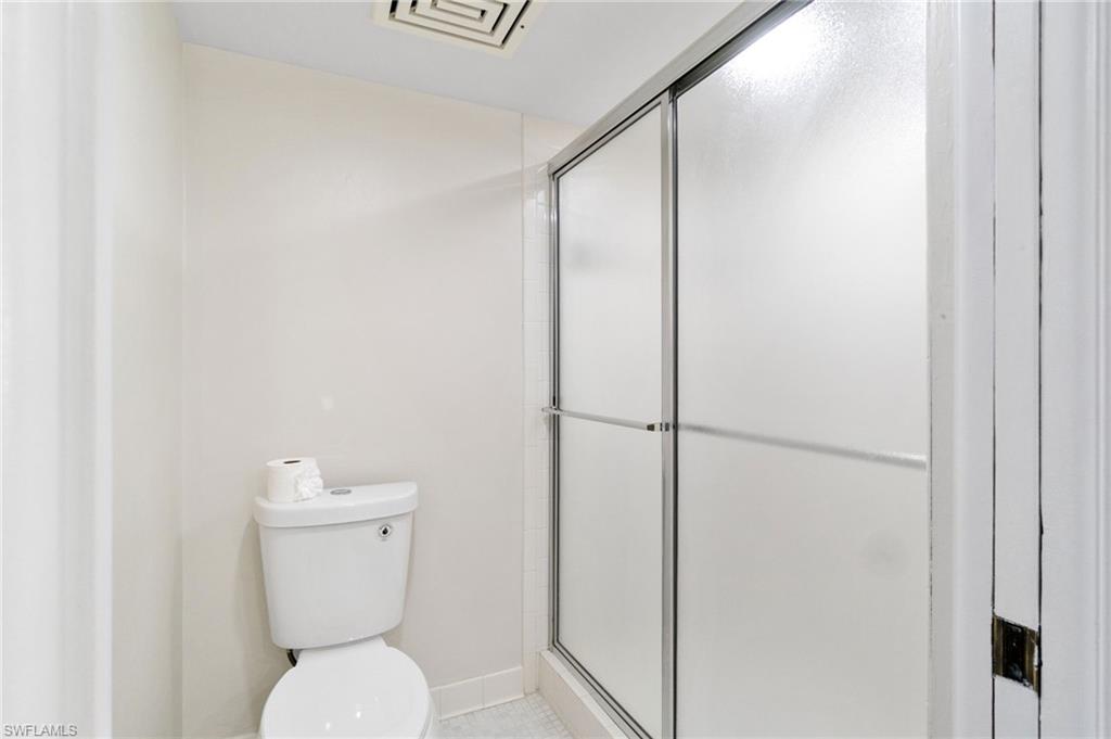 26225 Hickory BLVD Unit: PHB