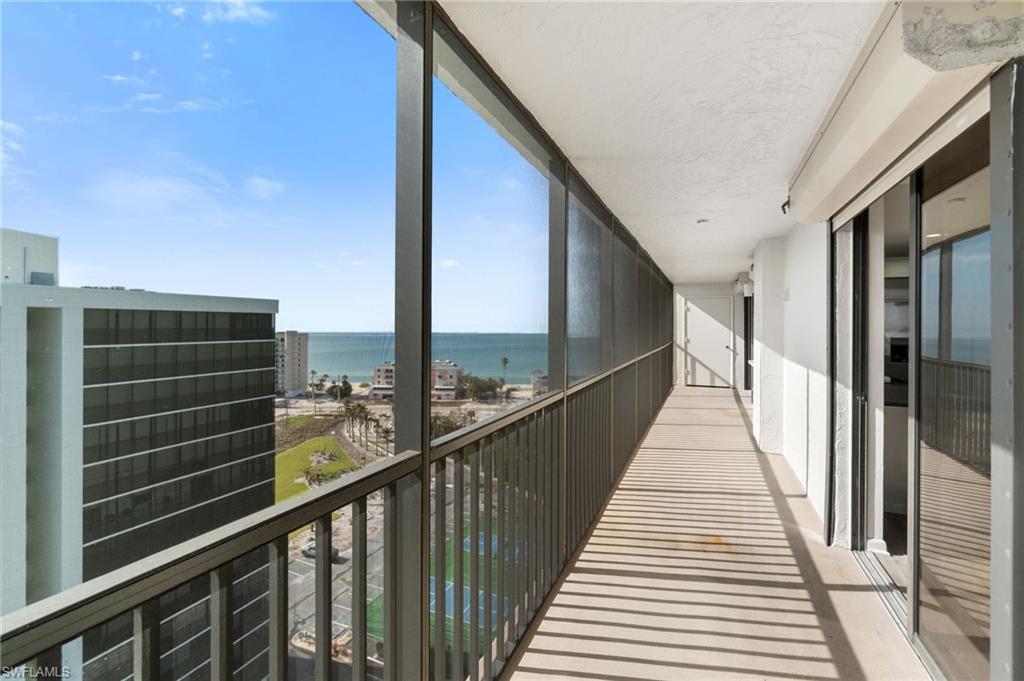 26225 Hickory BLVD Unit: PHB