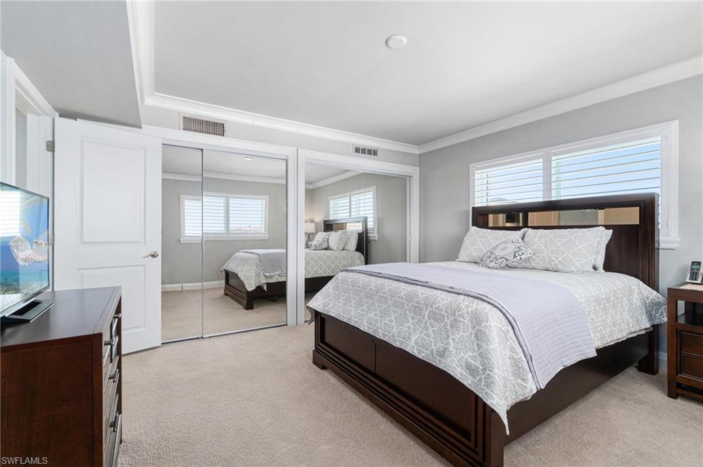 9051 Gulf Shore DR # 3