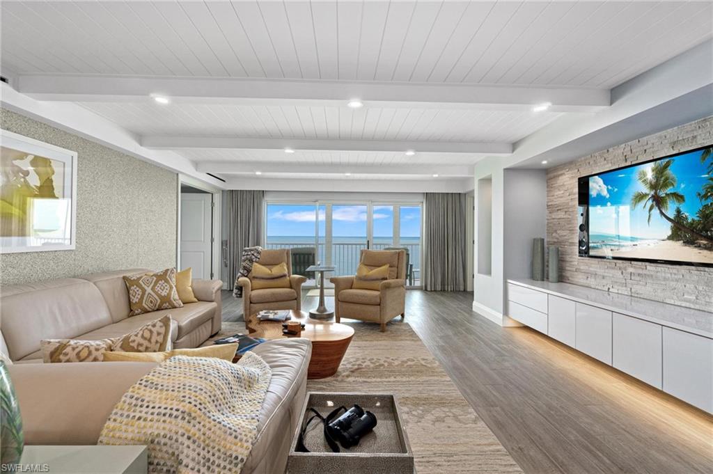 9051 Gulf Shore DR # 3