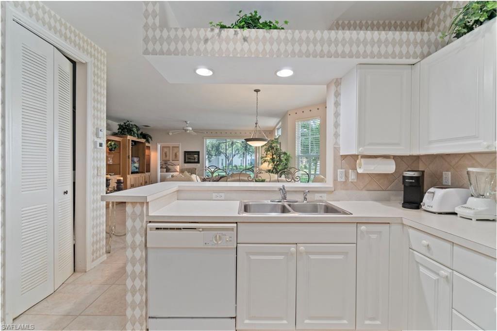 3412 Pointe Creek CT # 102