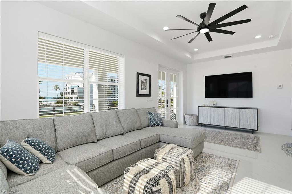 4841 Estero BLVD