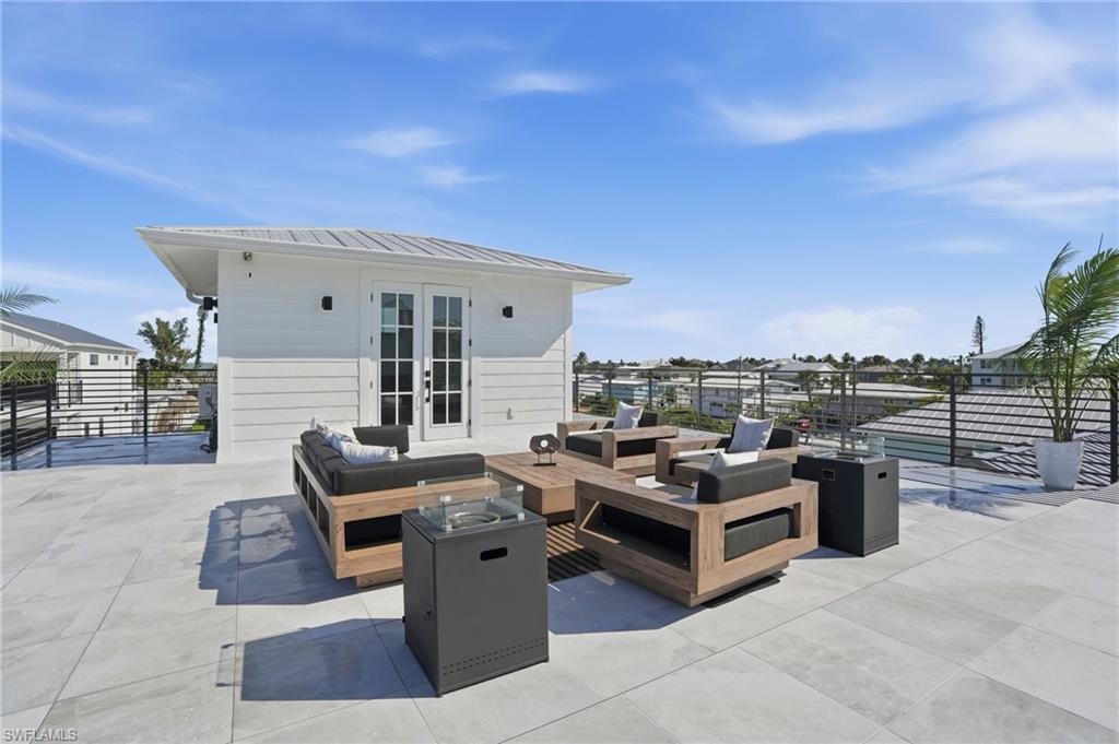 4841 Estero BLVD