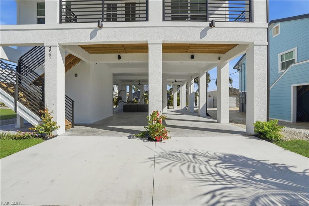 4841 Estero BLVD