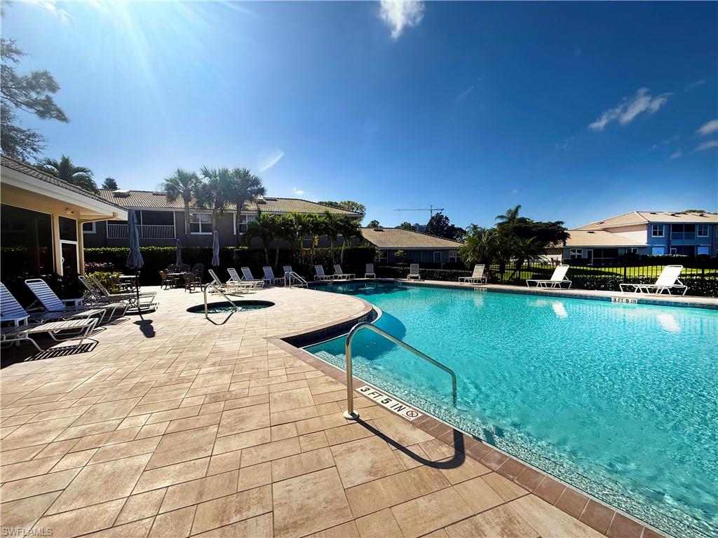 370 Emerald Bay CIR # N8