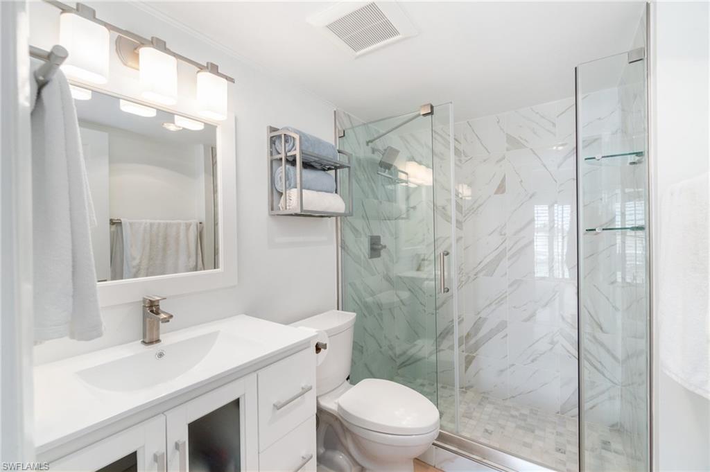 300 Park Shore DR # 4C