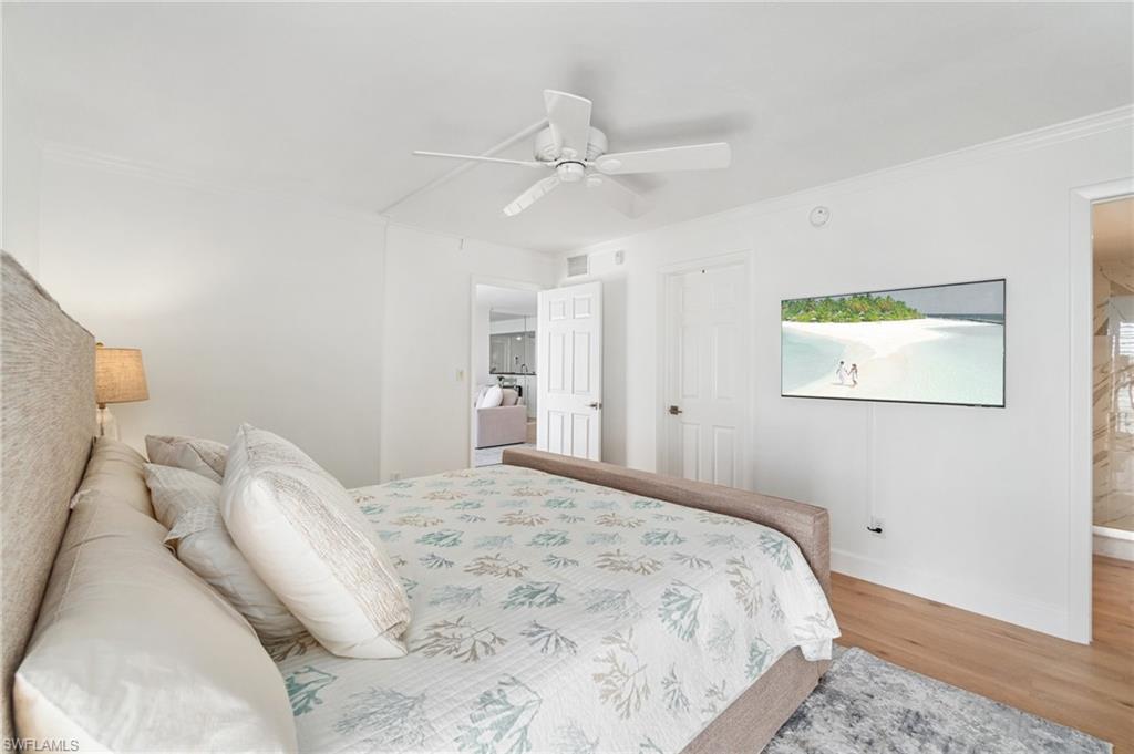 300 Park Shore DR # 4C