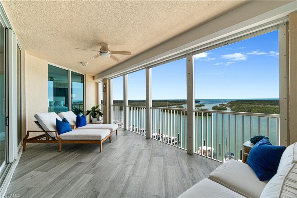 435 Dockside DR # B702