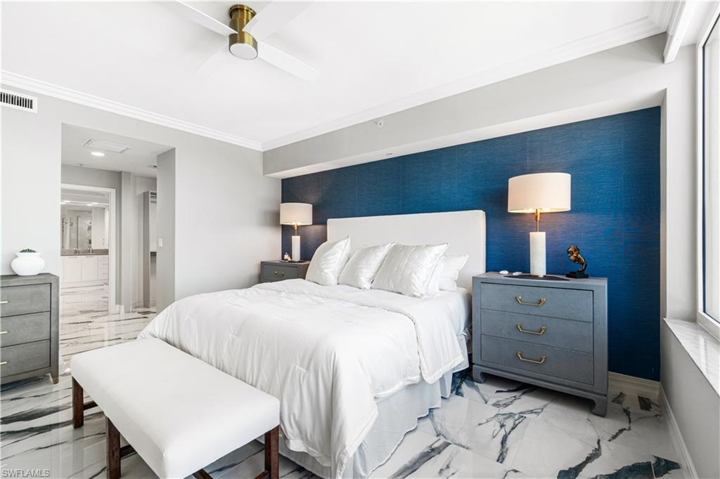 435 Dockside DR # B702