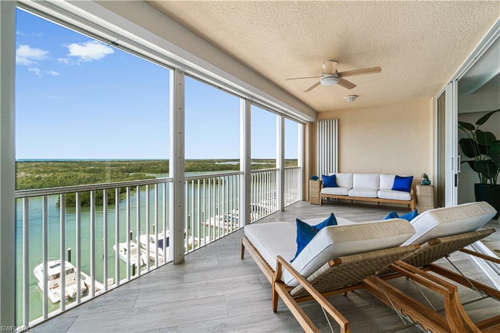 435 Dockside DR # B702