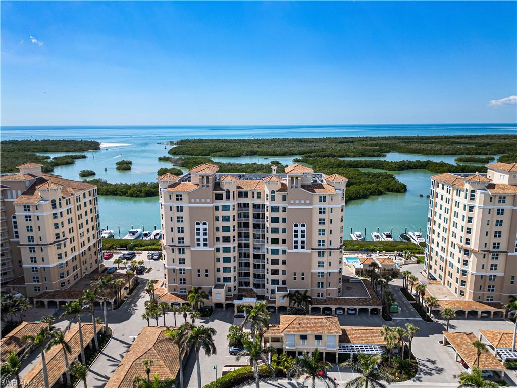 435 Dockside DR # B702