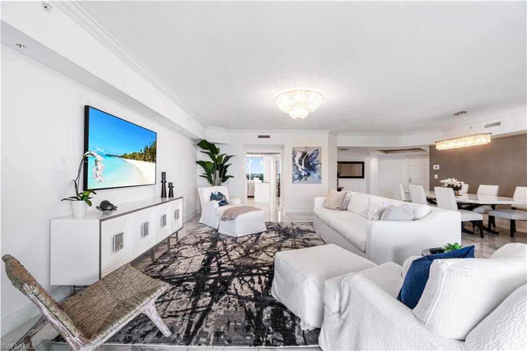 435 Dockside DR # B702