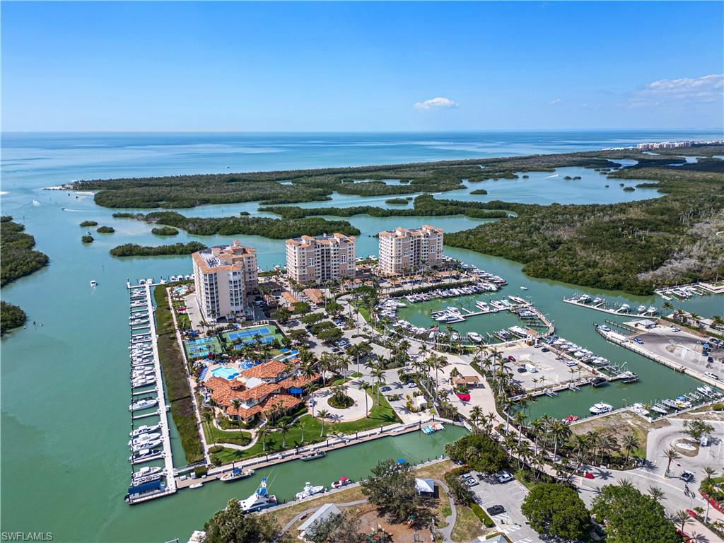 435 Dockside DR # B702