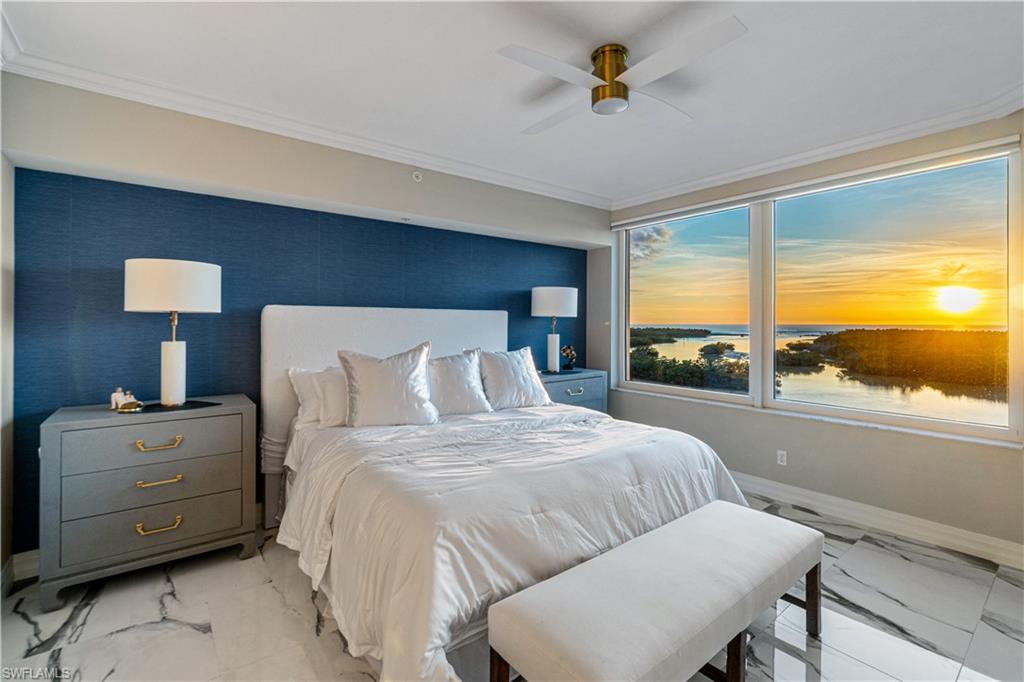 435 Dockside DR # B702