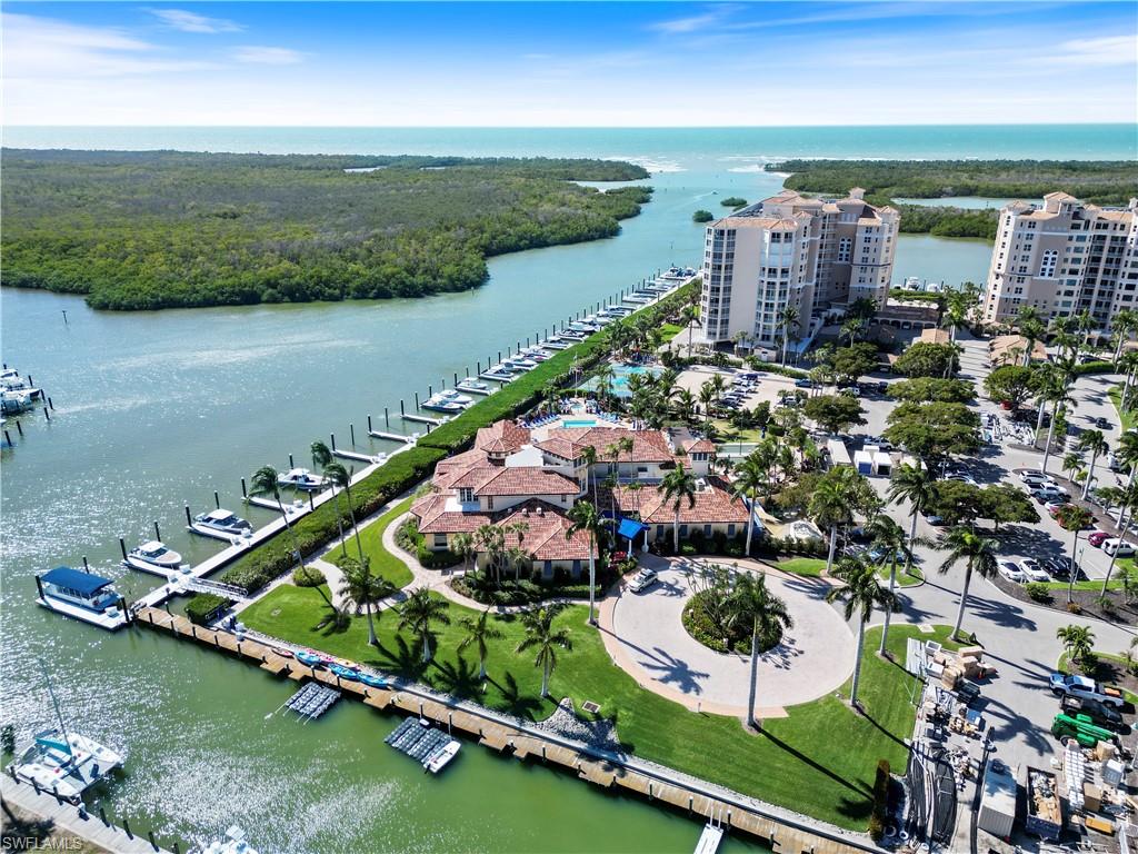 435 Dockside DR # B702