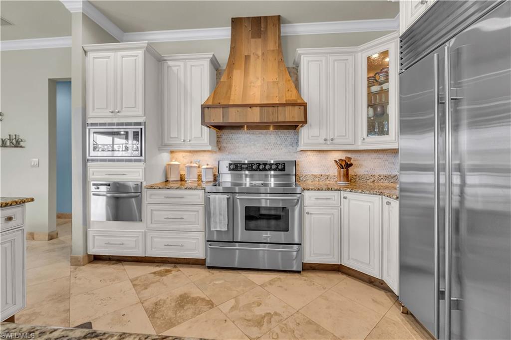 24410 Golden Eagle LN