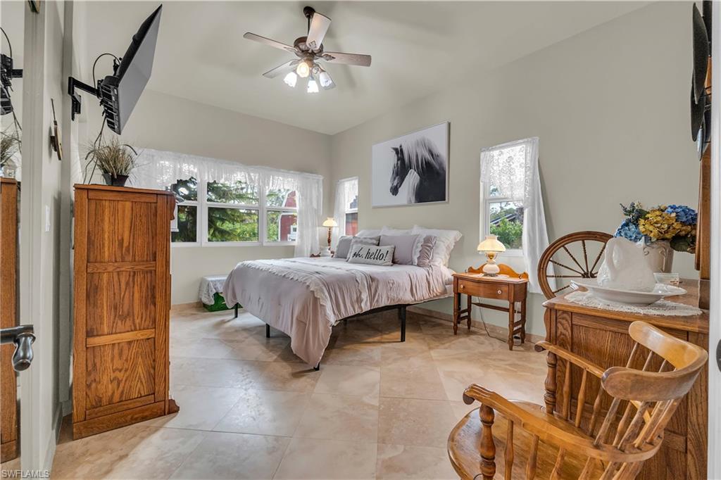 24410 Golden Eagle LN