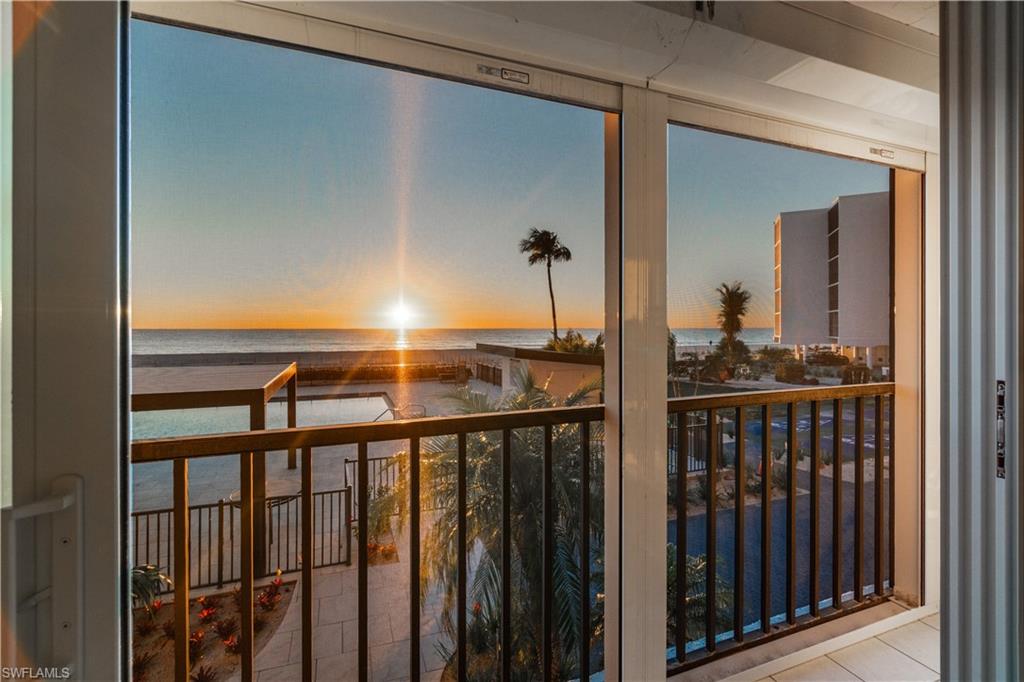 25810 Hickory BLVD # 105