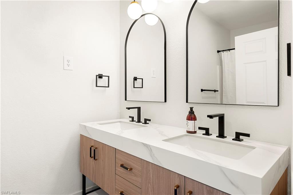 245 2nd ST