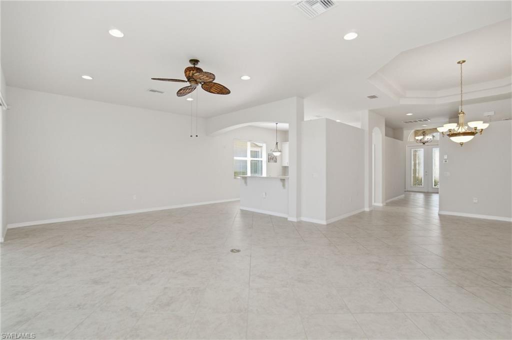 9129 Spanish Moss WAY