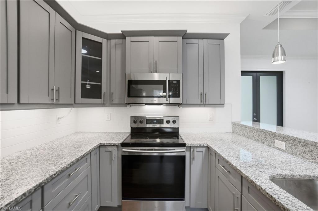 4380 2nd AVE NE