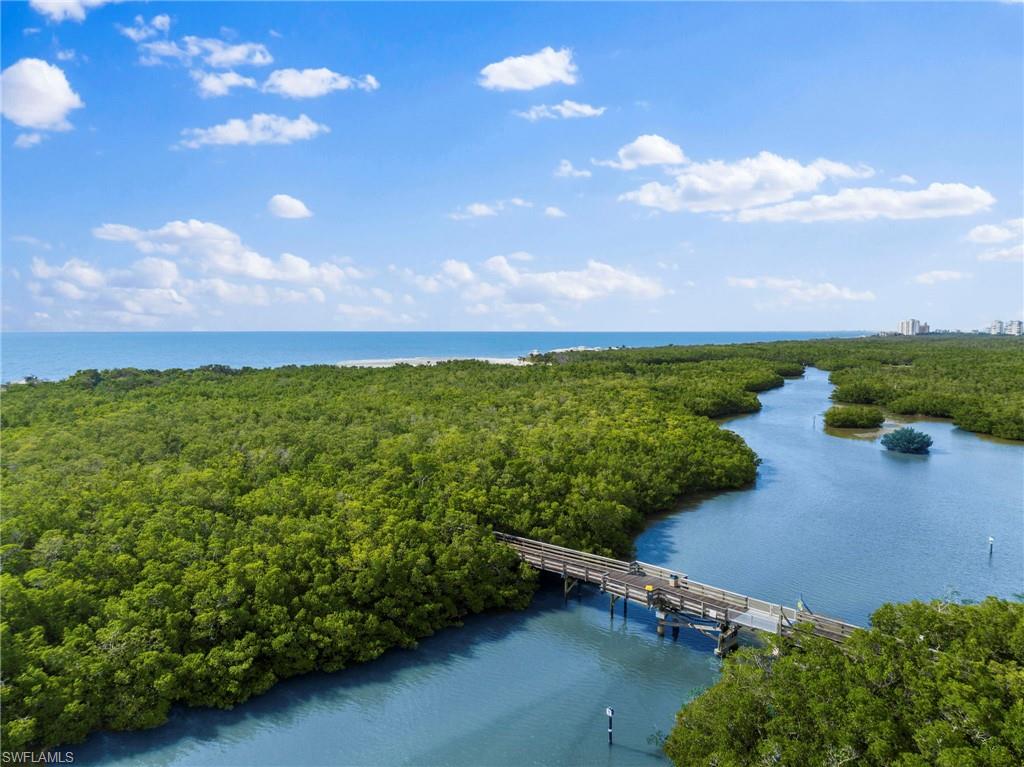 5555 Heron Point DR # 302