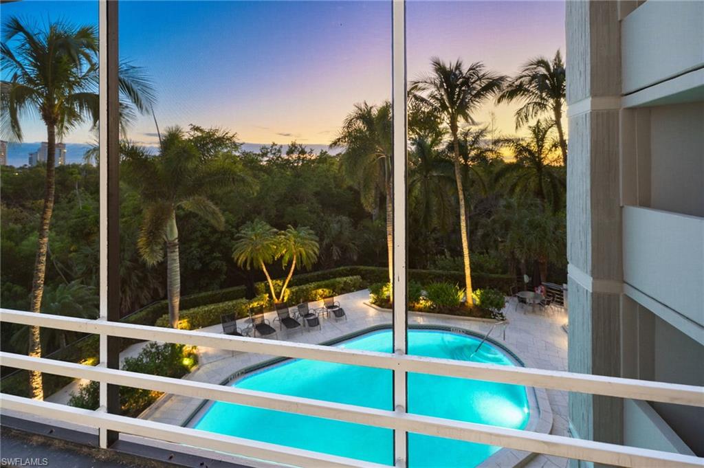 5555 Heron Point DR # 302