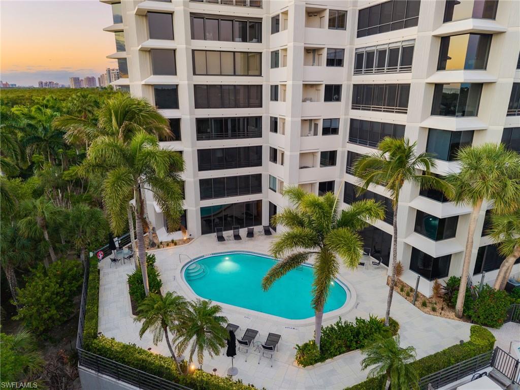 5555 Heron Point DR # 302