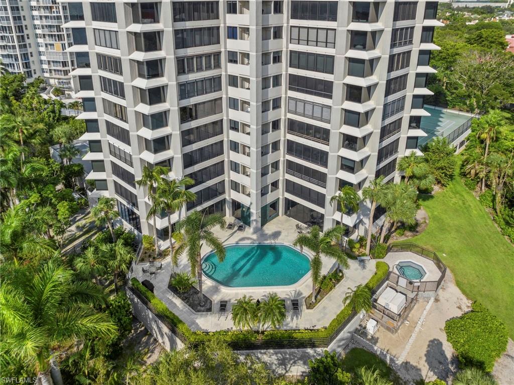 5555 Heron Point DR # 302