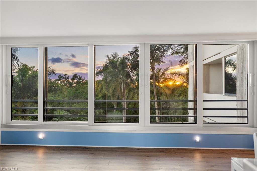 5555 Heron Point DR # 302