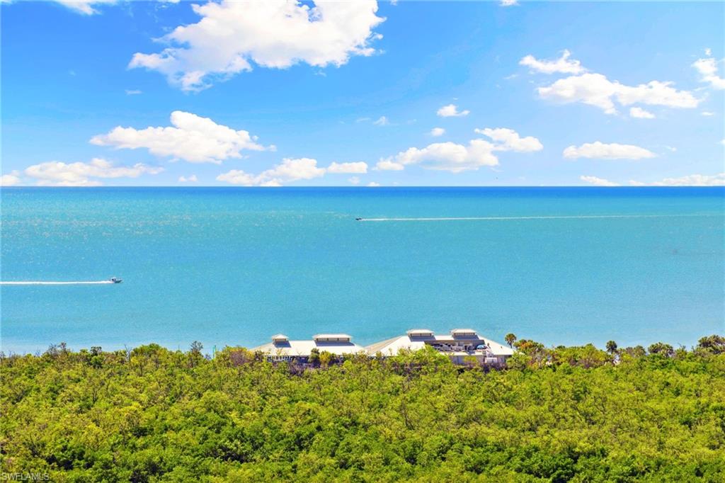 5555 Heron Point DR # 302