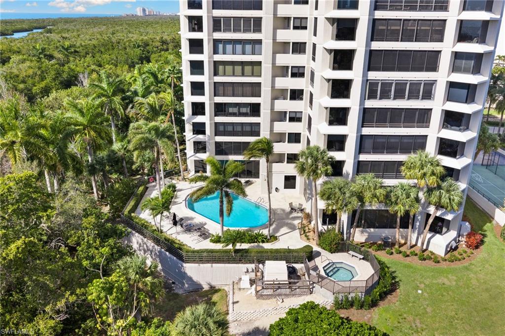 5555 Heron Point DR # 302