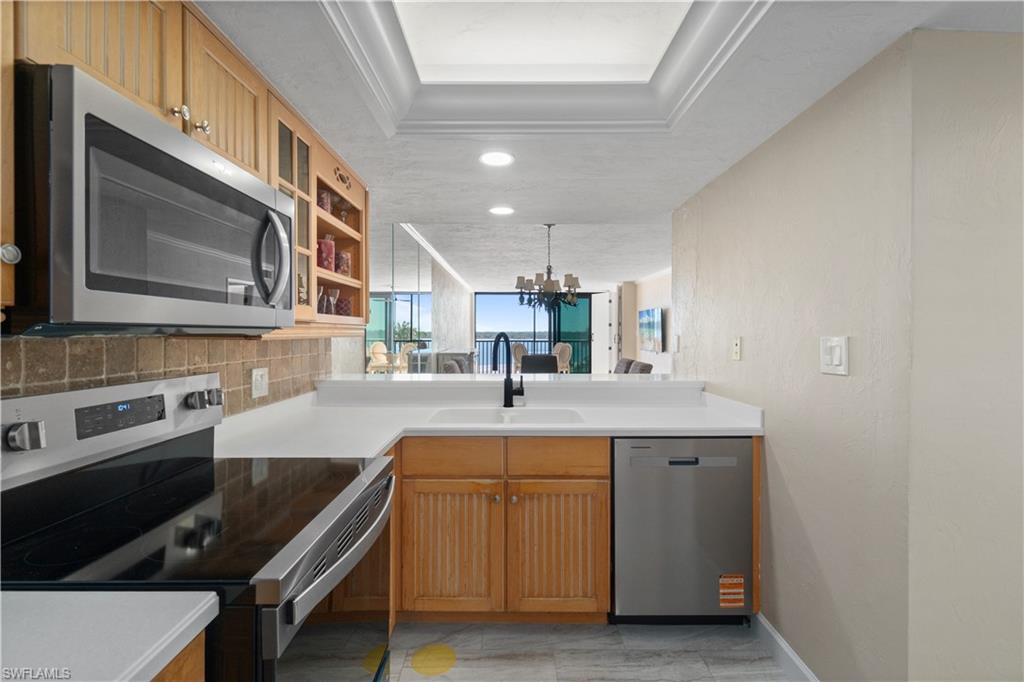 8400 Estero BLVD # 303