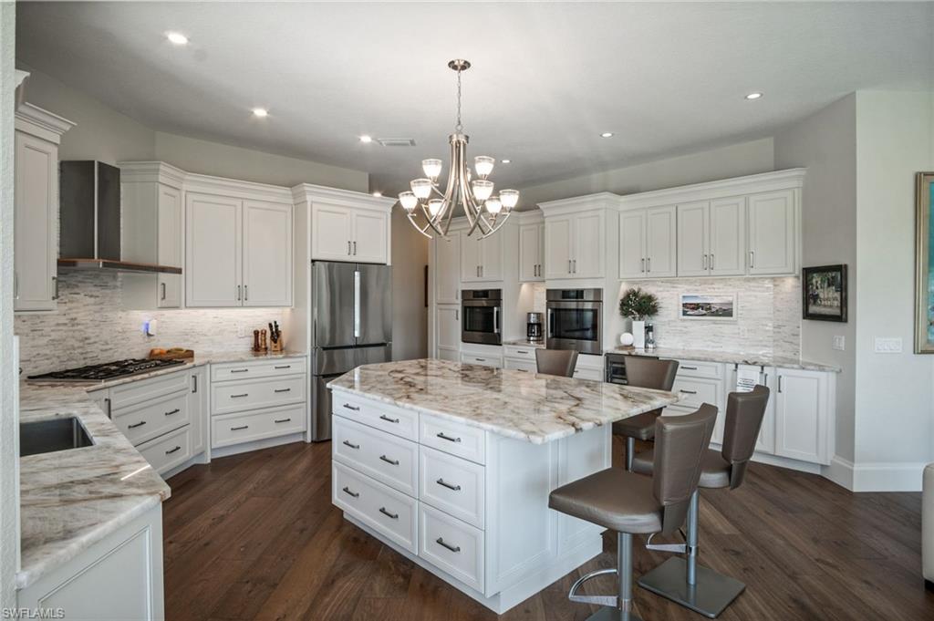 28367 Del Lago WAY