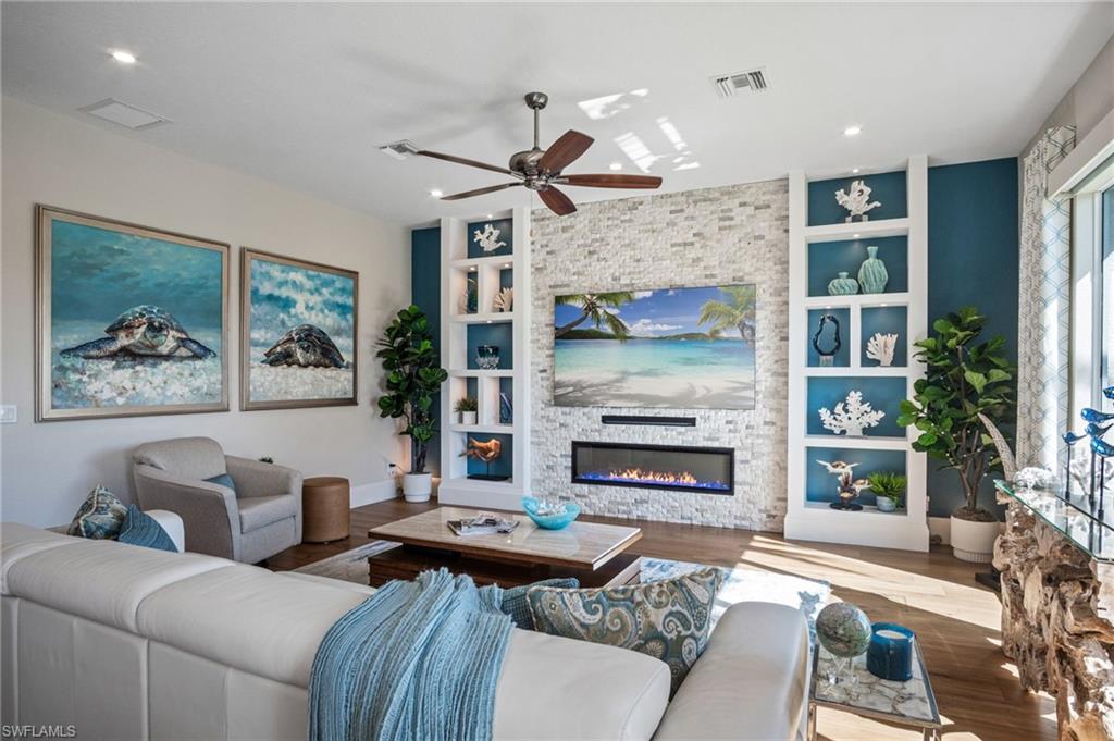 28367 Del Lago WAY