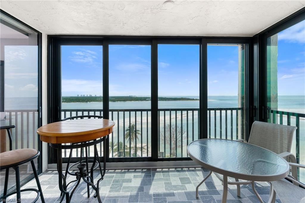 8400 Estero BLVD 805