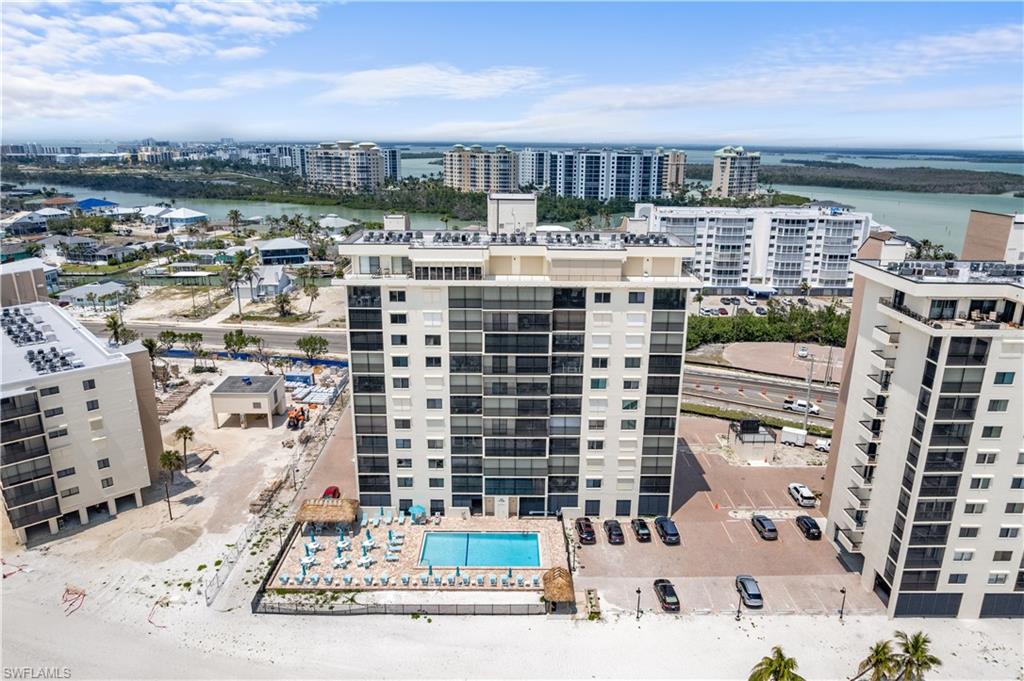 8400 Estero BLVD 805