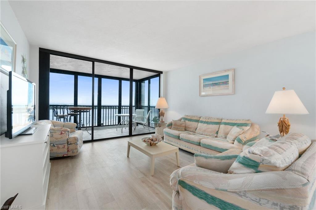 8400 Estero BLVD 805