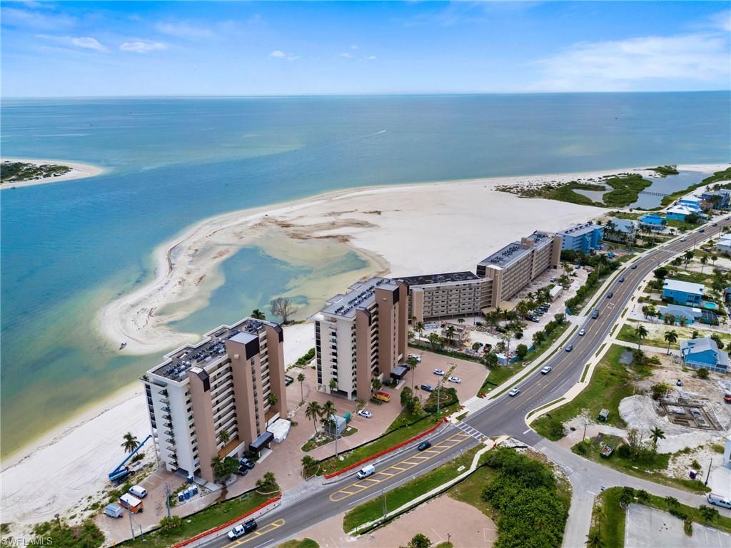 8400 Estero BLVD 805