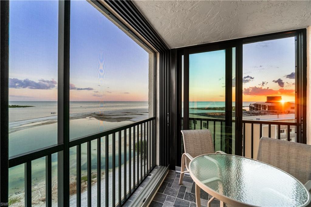 8400 Estero BLVD 805