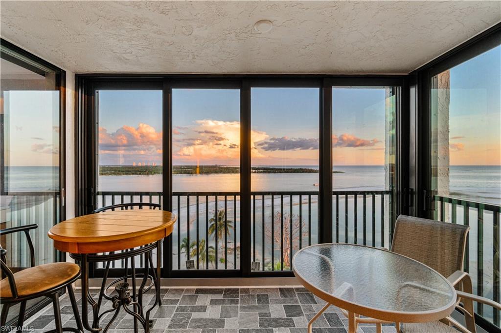 8400 Estero BLVD 805