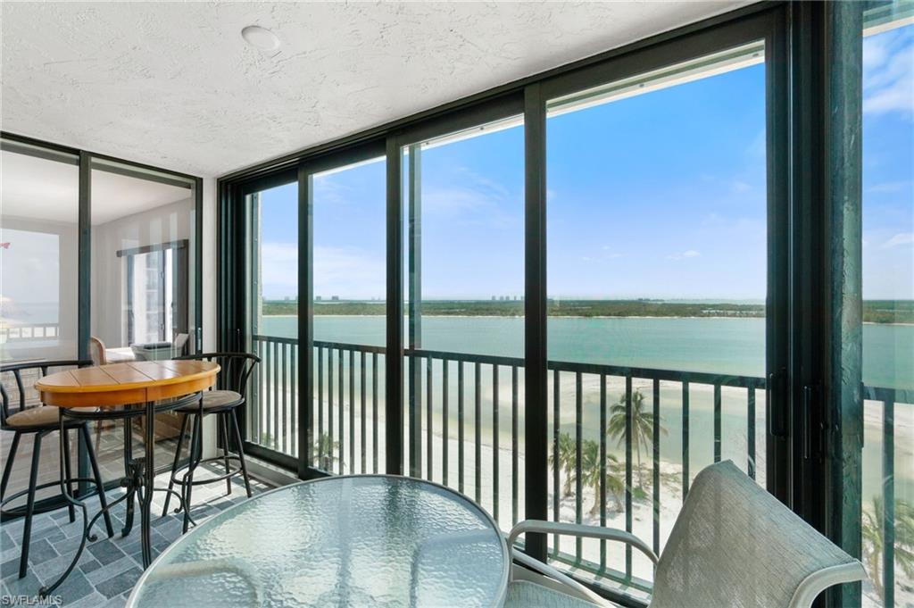 8400 Estero BLVD 805