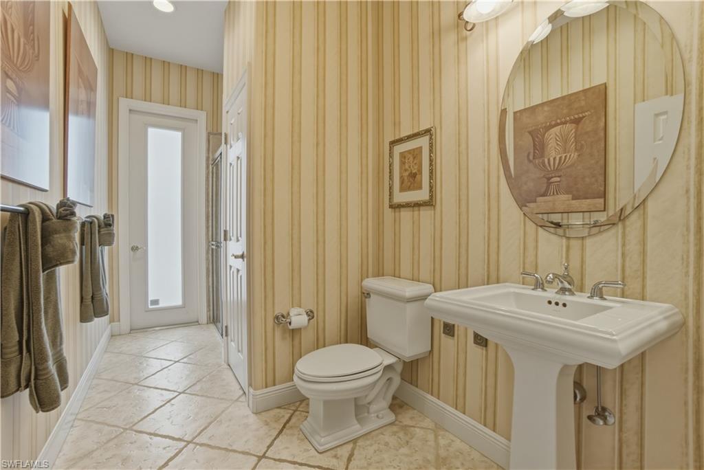 3620 Sanctuary Lakes DR