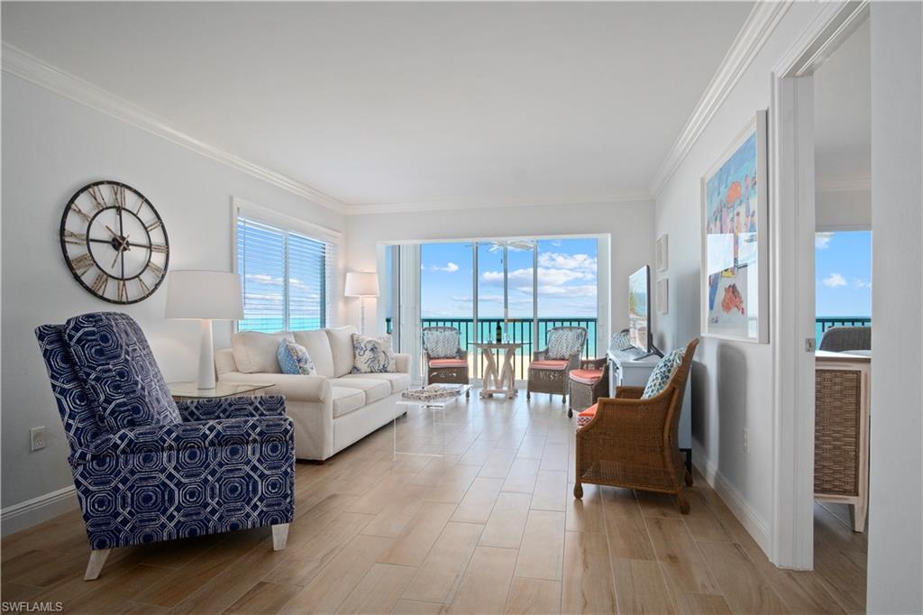 25900 Hickory BLVD 206