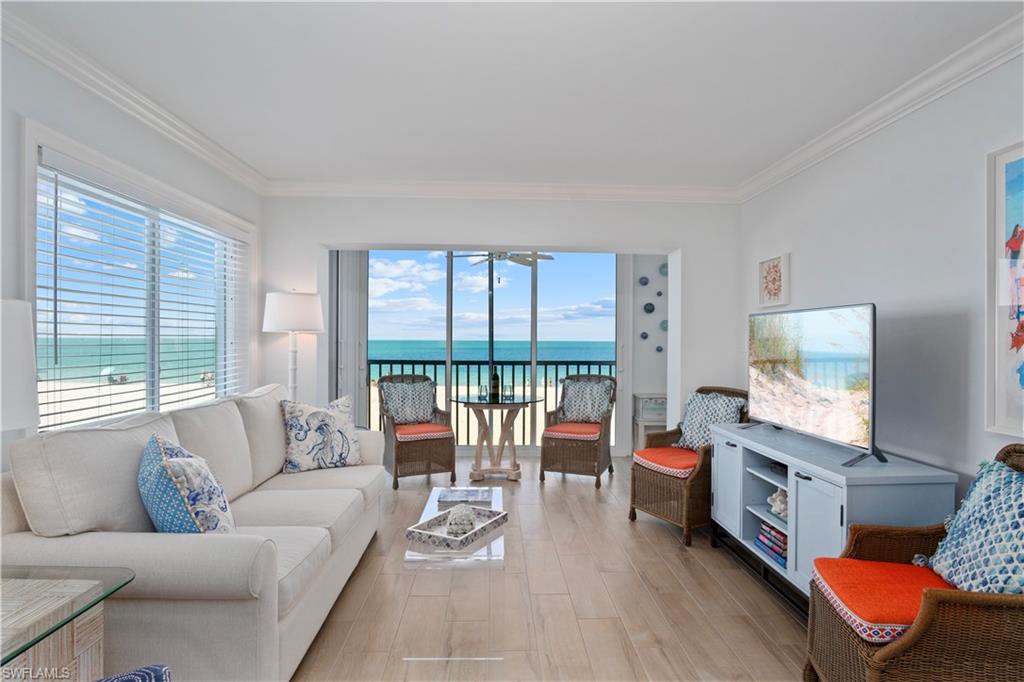 25900 Hickory BLVD 206