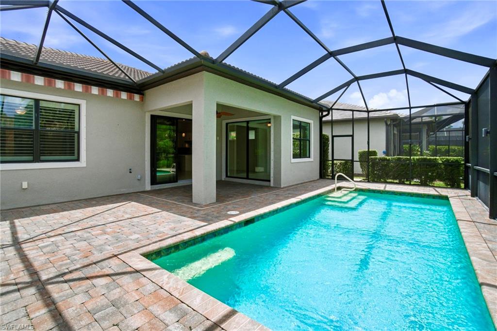 9395 Greyhawk TRL