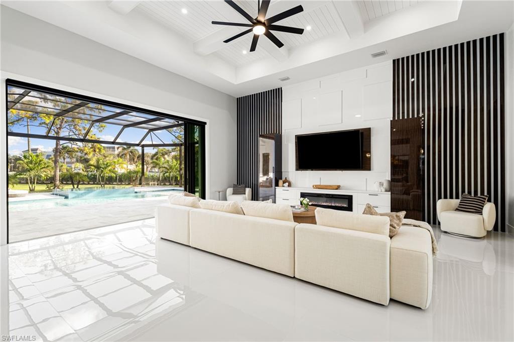 10 Caribbean RD