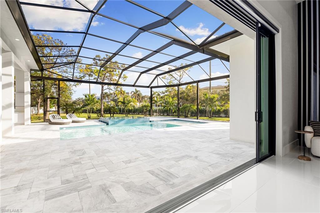 10 Caribbean RD